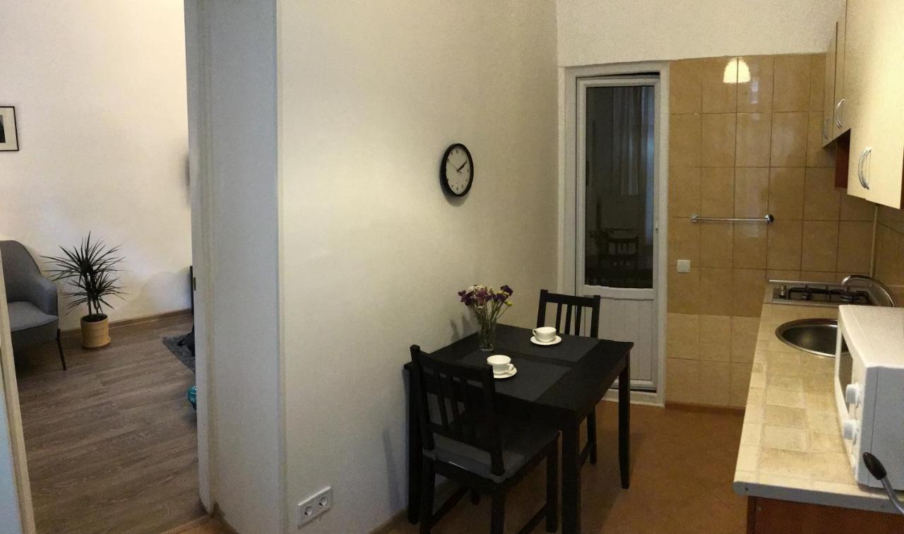 Charming Apartment Odessa Exteriör bild